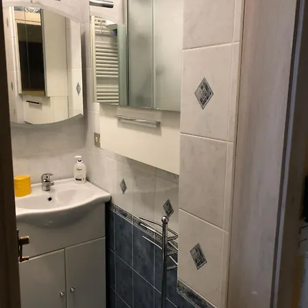 Small Flat 50 M From The Slopes * Breuil-Cervinia