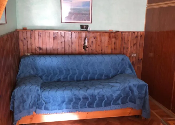 Small Flat 50 M From The Slopes * Breuil-Cervinia